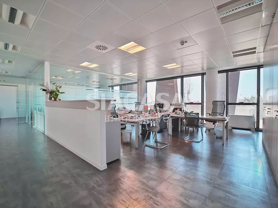 Immagine 8 di Ufficio in affitto  in BERNAREGGIO a Bernareggio