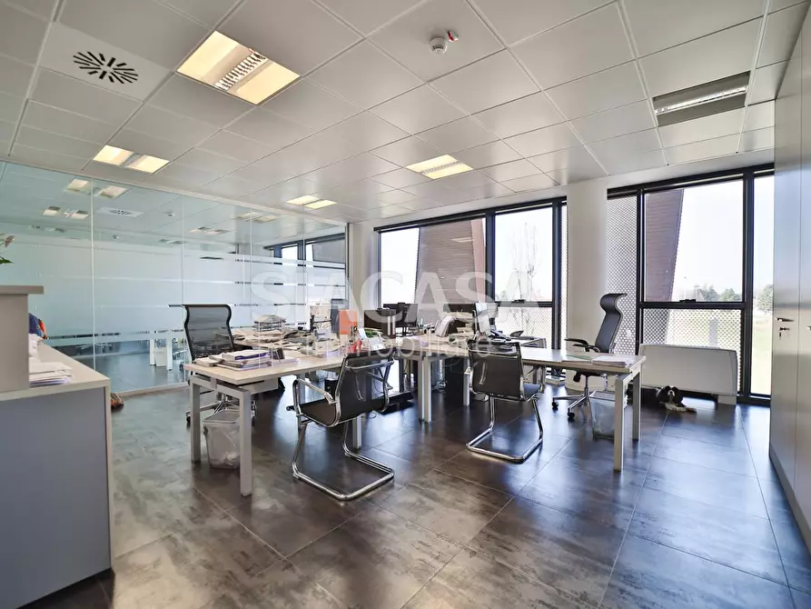 Immagine 20 di Ufficio in affitto  in BERNAREGGIO a Bernareggio