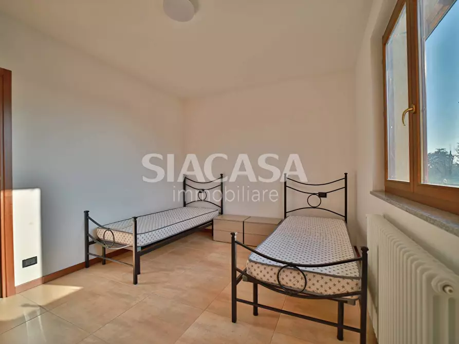 Immagine 12 di Appartamento in vendita  in via Mazzini a Cornate D'adda