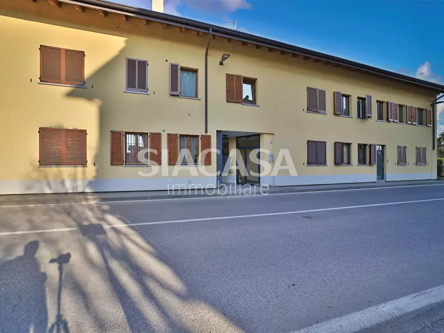 Immagine 23 di Appartamento in vendita  in via Mazzini a Cornate D'adda