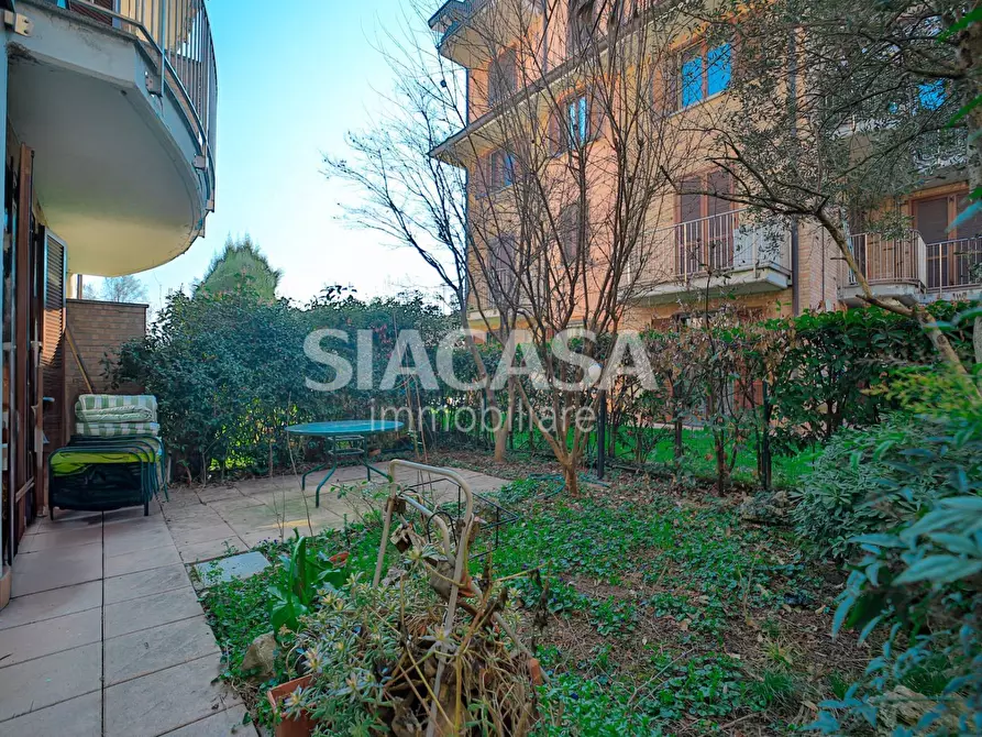 Immagine 27 di Appartamento in vendita  in Via Carlo Alberto Dalla chiesa a Caponago