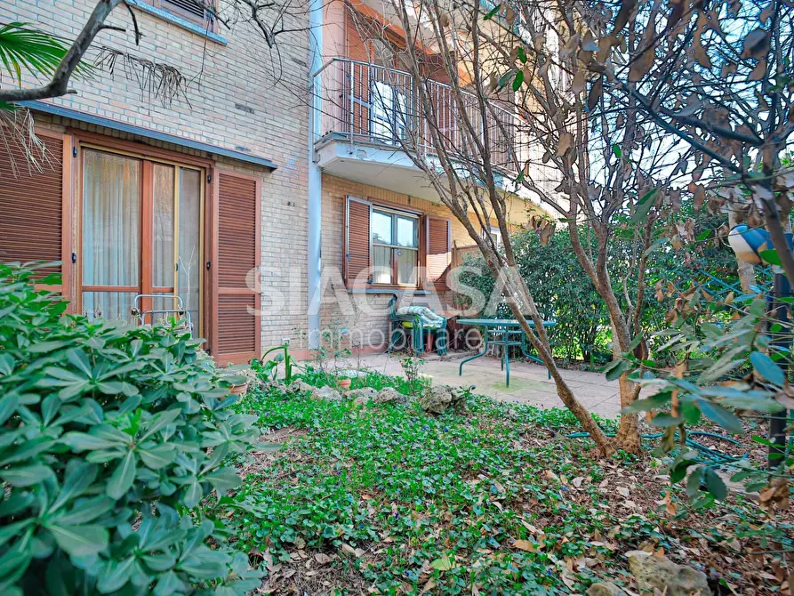 Immagine 30 di Appartamento in vendita  in Via Carlo Alberto Dalla chiesa a Caponago