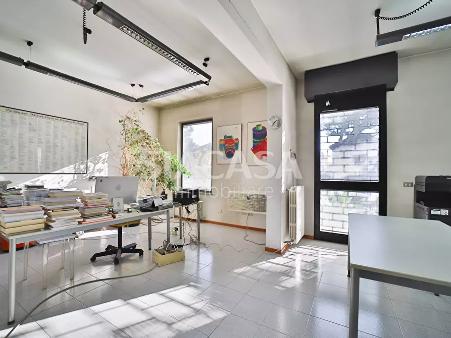 Immagine 30 di Ufficio in vendita  in Trezzo sull'Adda a Trezzo Sull'adda