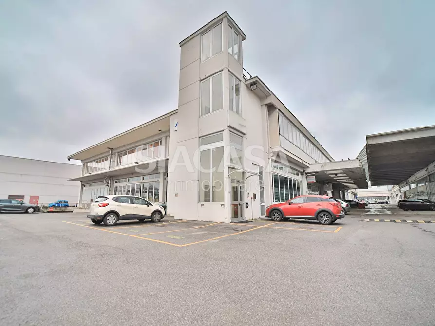 Immagine 14 di Ufficio in affitto  in Cernusco sul Naviglio a Cernusco Sul Naviglio