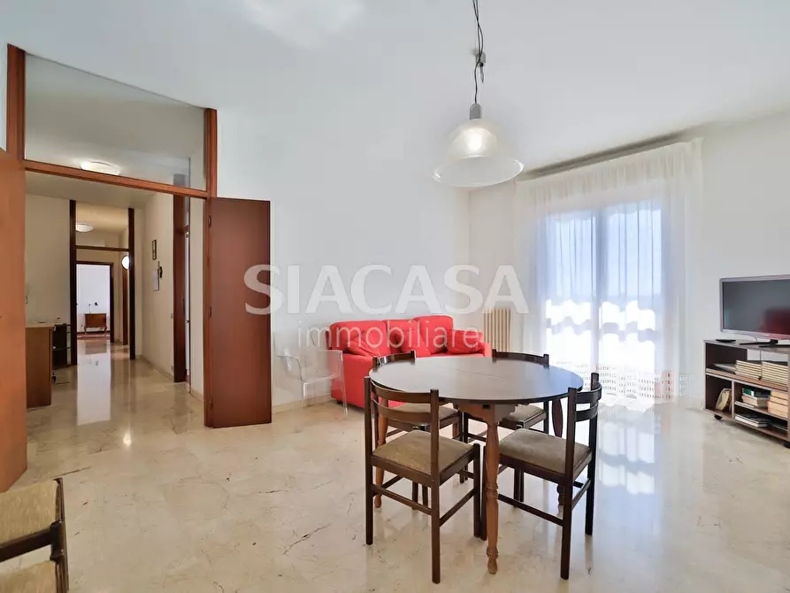 Immagine 3 di Appartamento in vendita  in Via Don Locatelli a Roncello