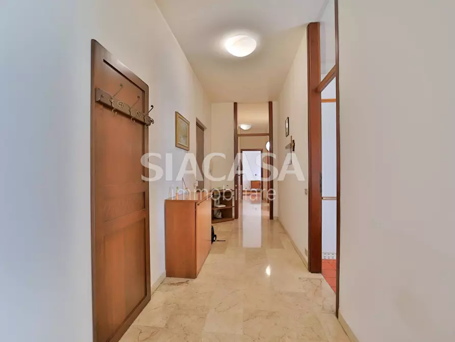 Immagine 9 di Appartamento in vendita  in Via Don Locatelli a Roncello