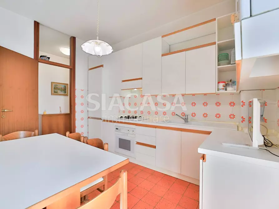 Immagine 12 di Appartamento in vendita  in Via Don Locatelli a Roncello