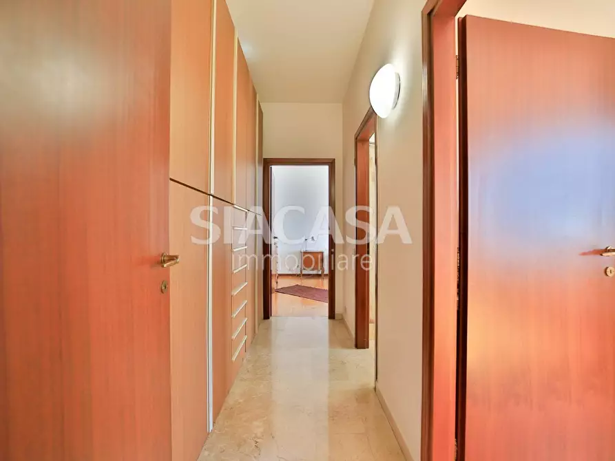 Immagine 15 di Appartamento in vendita  in Via Don Locatelli a Roncello