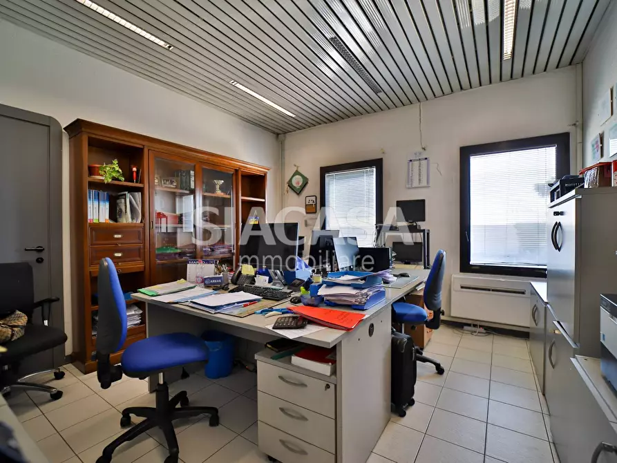 Immagine 28 di Capannone industriale in vendita  in Segrate a Segrate