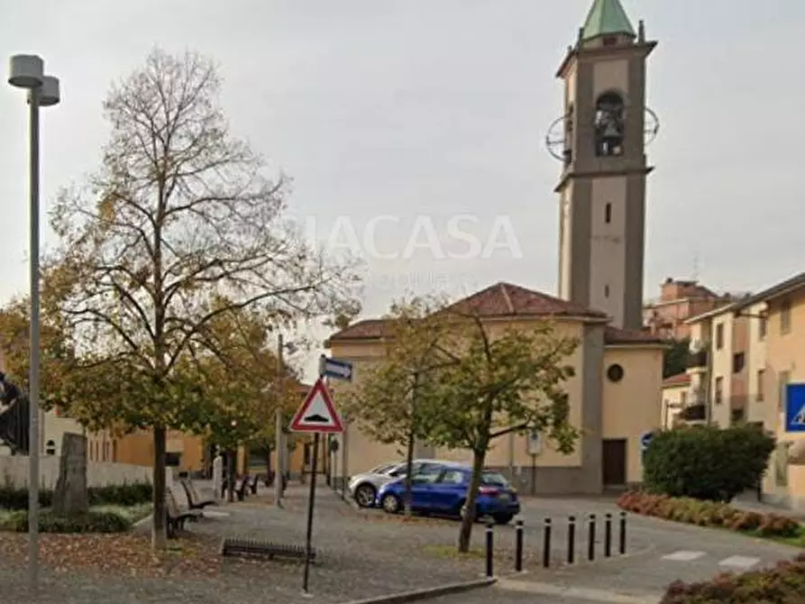 Immagine 7 di Negozio in vendita  in Burago di Molgora a Burago Di Molgora
