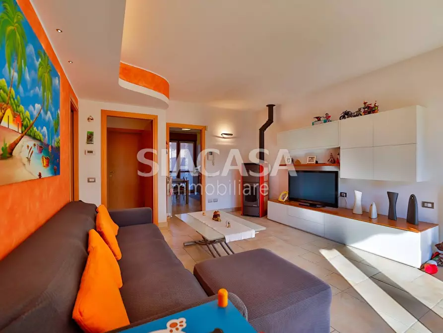 Immagine 8 di Villa in vendita  in Via Caduti Della Libertà a Verderio