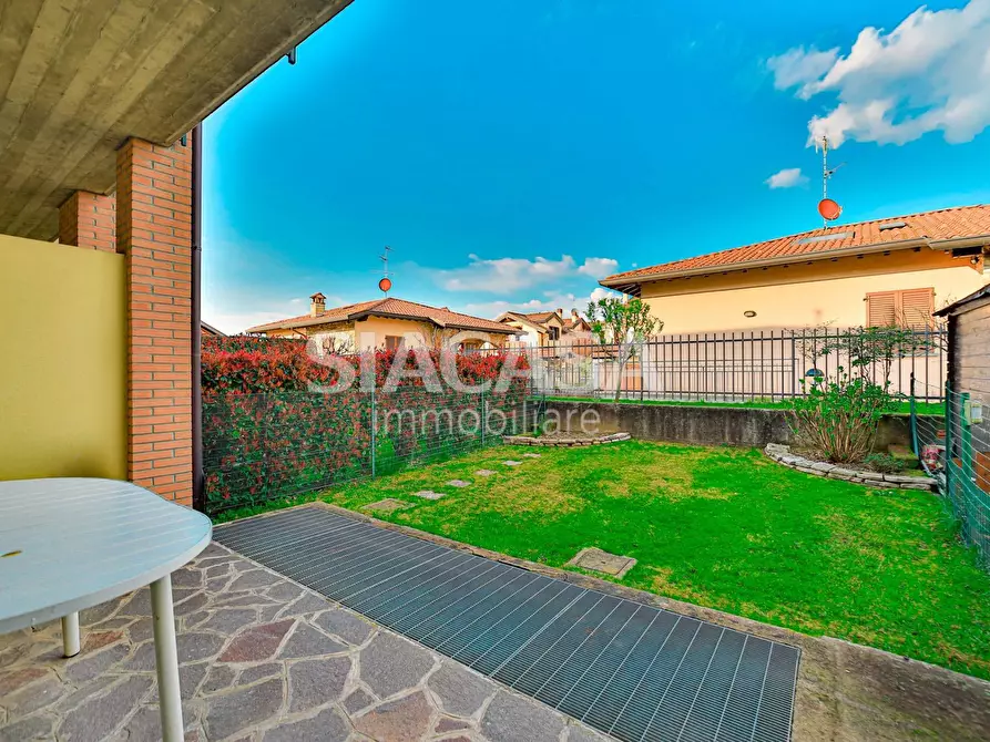 Immagine 15 di Villa in vendita  in Via Caduti Della Libertà a Verderio