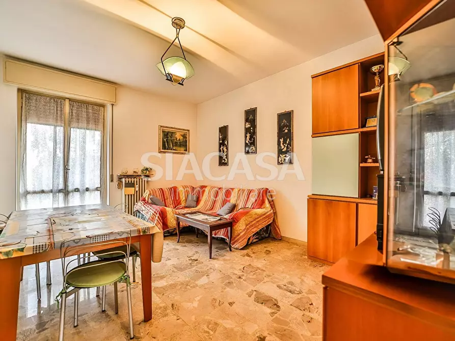 Immagine 1 di Appartamento in vendita  in Via Emilia a Bernareggio