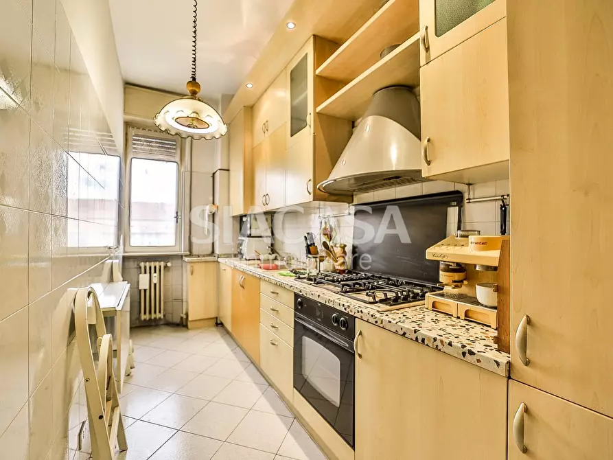 Immagine 6 di Appartamento in vendita  in Via Emilia a Bernareggio