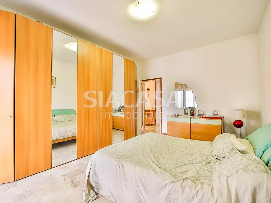 Immagine 11 di Appartamento in vendita  in Via Emilia a Bernareggio