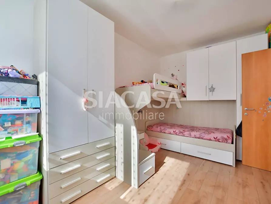 Immagine 30 di Appartamento in vendita  in Via Alessandro Colombo a Carnate