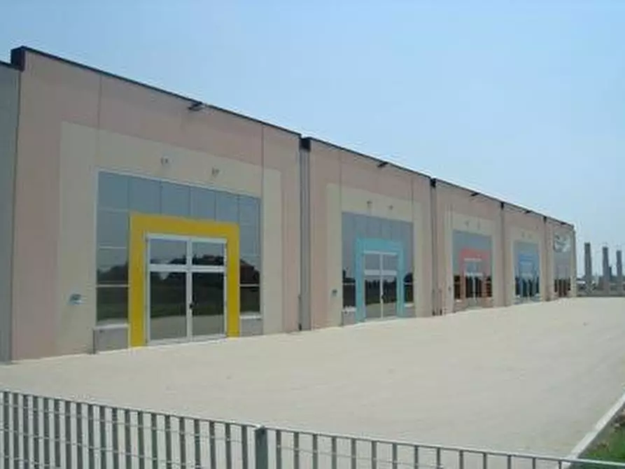 Immagine 4 di Capannone industriale in affitto  in Ornago a Ornago