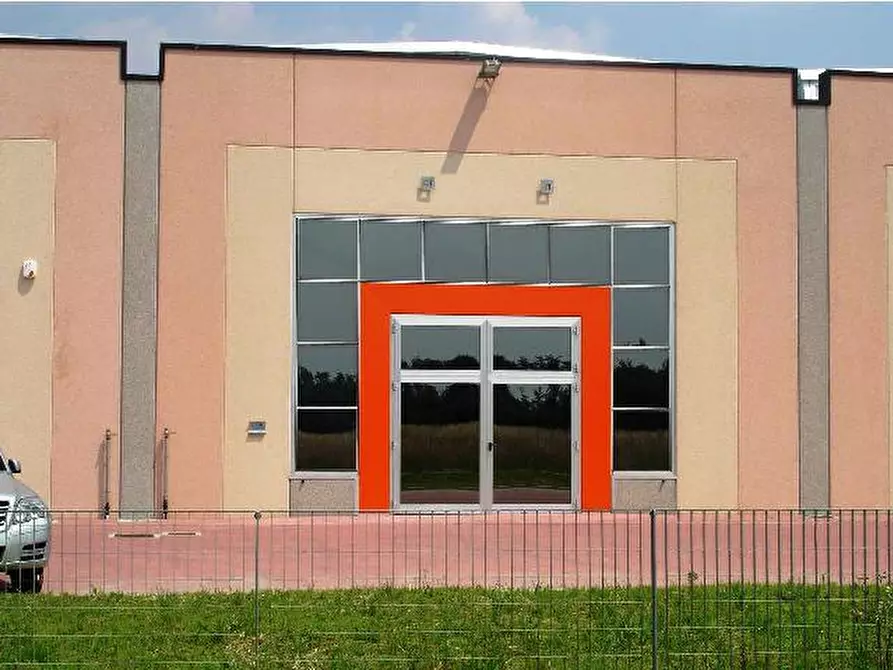 Immagine 8 di Capannone industriale in affitto  in Ornago a Ornago