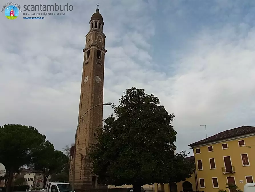 Immagine 1 di Negozio in vendita  a Breda Di Piave