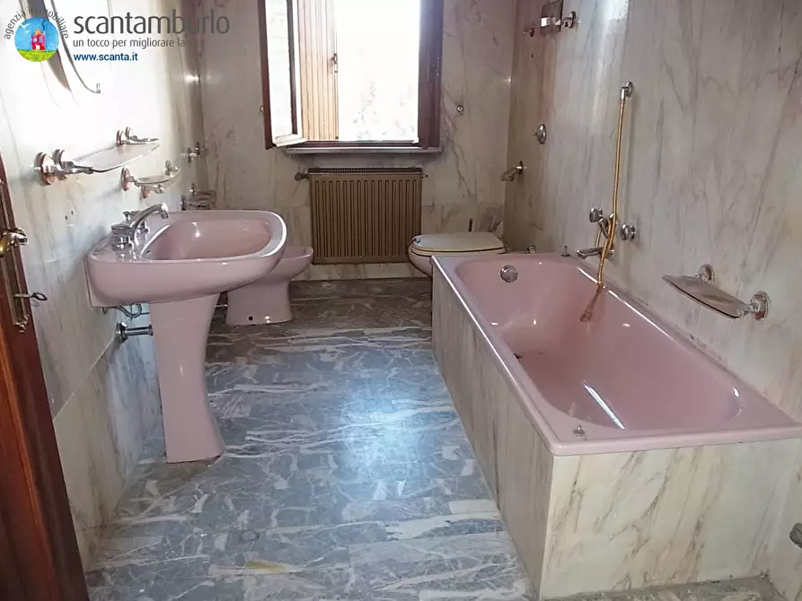 Immagine 10 di Casa indipendente in vendita  a Carbonera