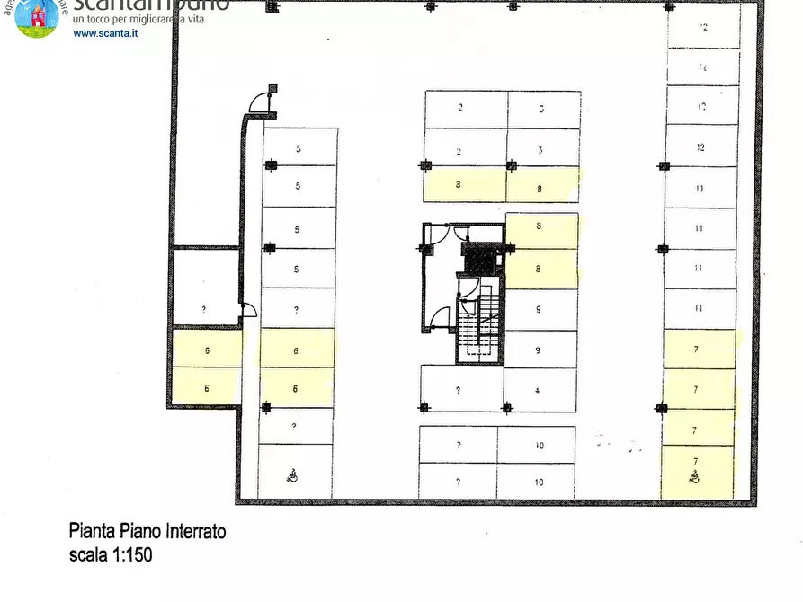 Immagine 30 di Negozio in vendita  a Treviso