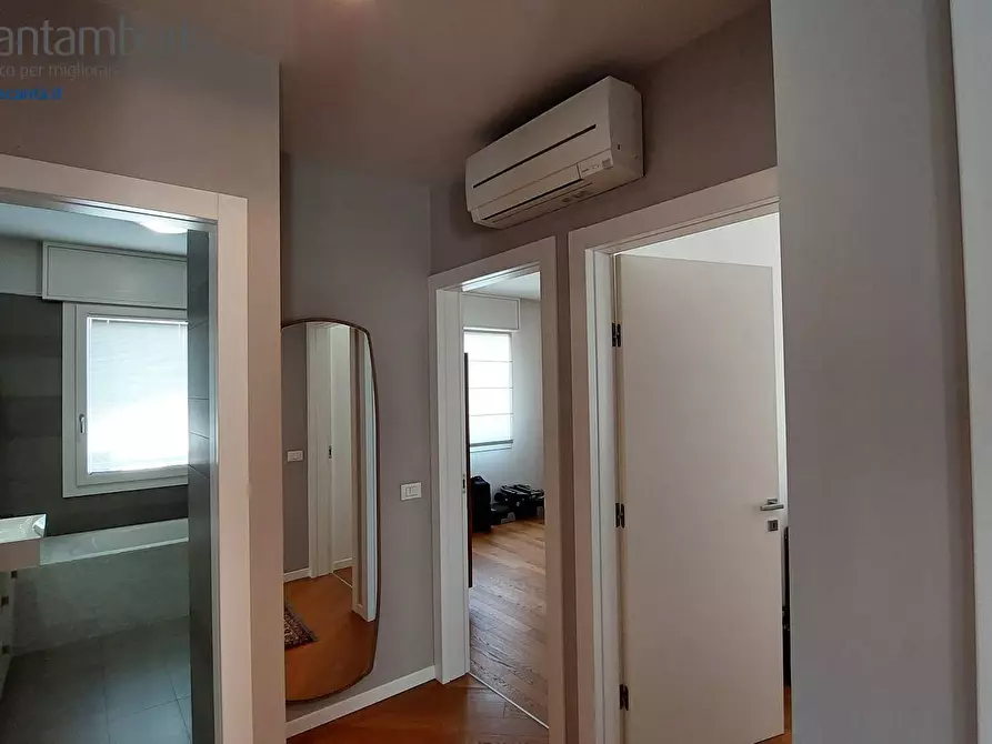 Immagine 12 di Casa indipendente in vendita  a Paese