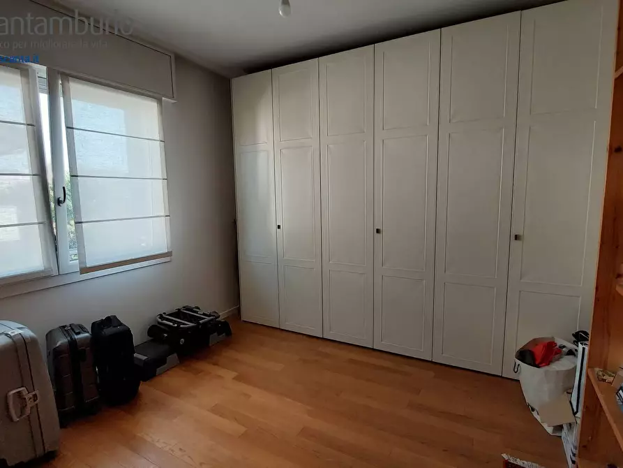 Immagine 14 di Casa indipendente in vendita  a Paese