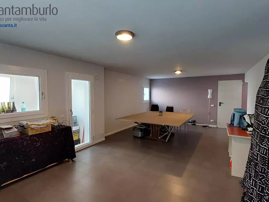 Immagine 27 di Casa indipendente in vendita  a Paese