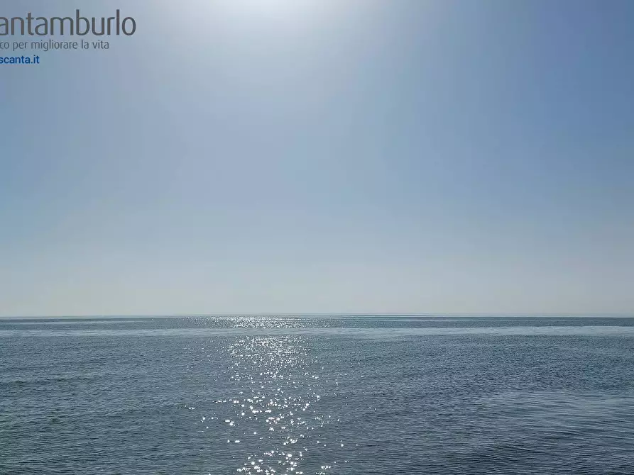 Immagine 21 di Appartamento in vendita  a Jesolo