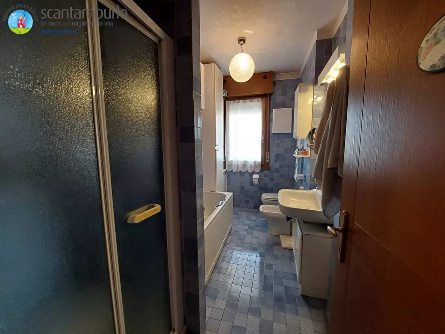 Immagine 17 di Appartamento in vendita  a Treviso