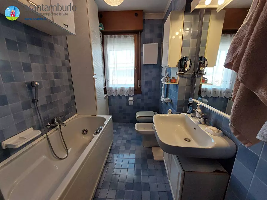 Immagine 5 di Appartamento in vendita  a Treviso