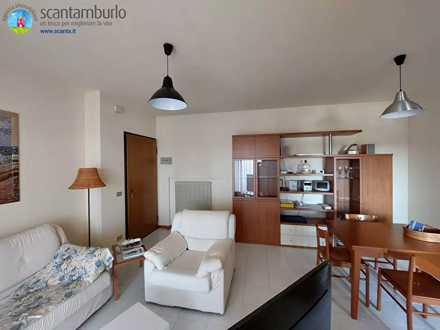 Immagine 7 di Appartamento in vendita  a Treviso