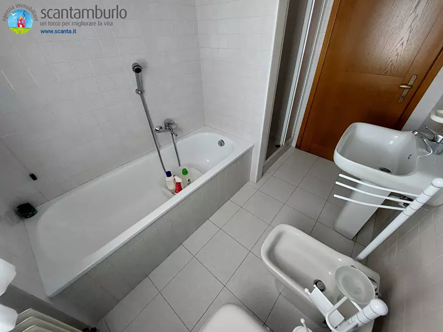 Immagine 2 di Appartamento in vendita  a Treviso