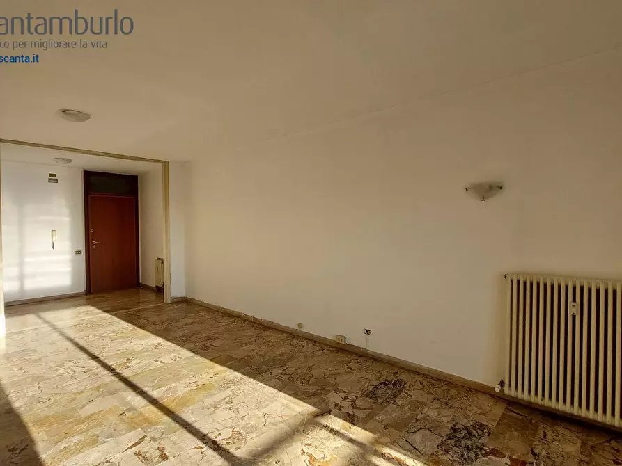 Immagine 5 di Appartamento in vendita  a Treviso