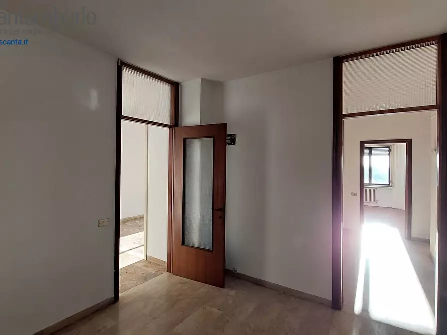 Immagine 9 di Appartamento in vendita  a Treviso