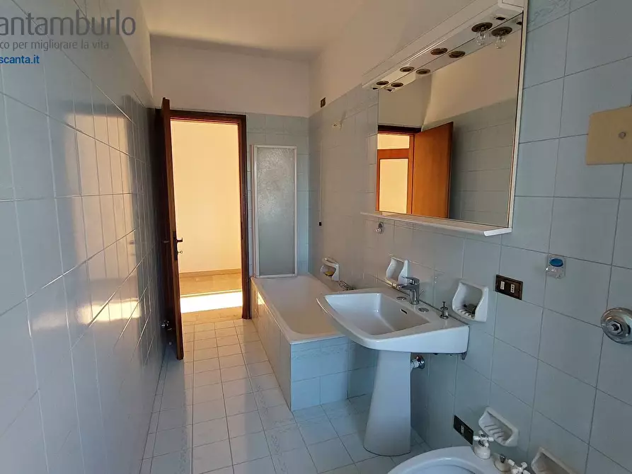 Immagine 13 di Appartamento in vendita  a Treviso