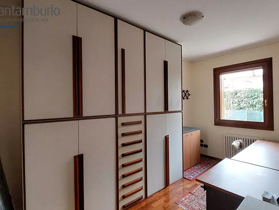 Immagine 3 di Appartamento in vendita  a Ponzano Veneto