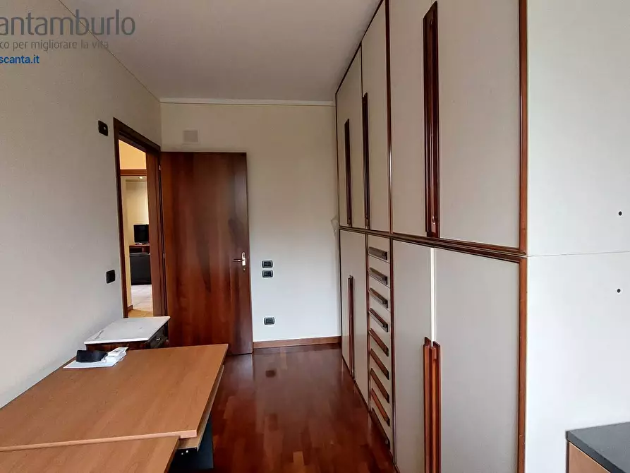 Immagine 11 di Appartamento in vendita  a Ponzano Veneto