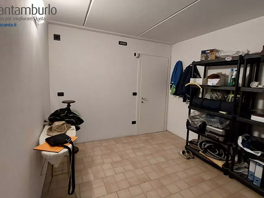 Immagine 21 di Appartamento in vendita  a Ponzano Veneto