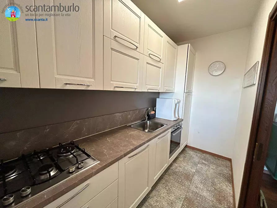 Immagine 2 di Appartamento in vendita  a Treviso