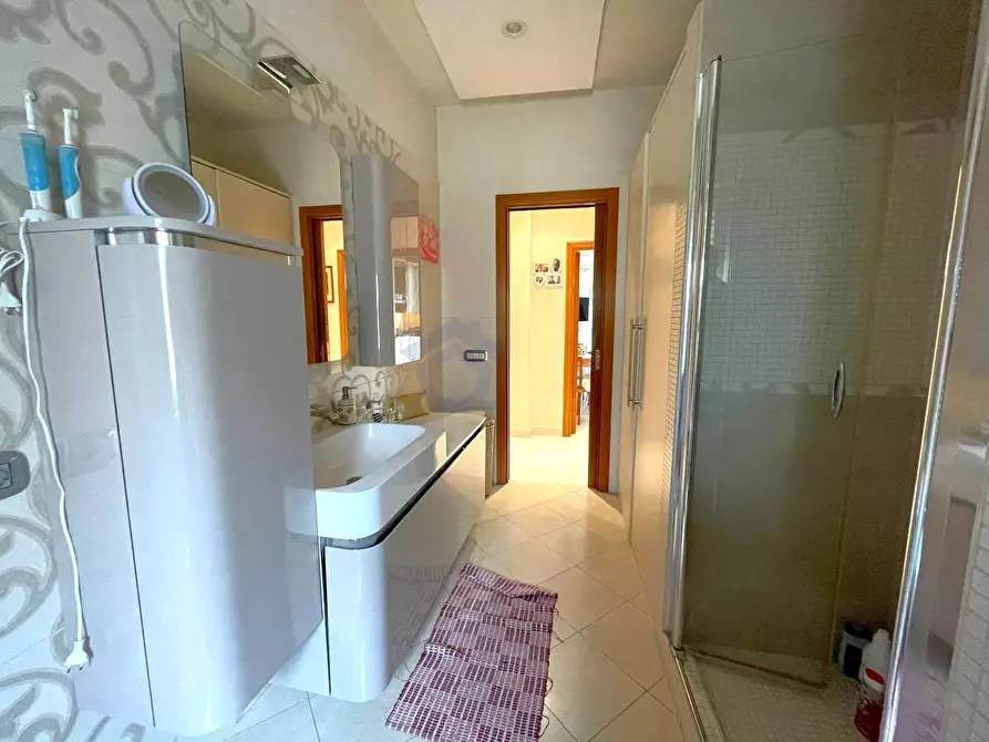 Immagine 9 di Appartamento in vendita  in via plinio a Torre Annunziata