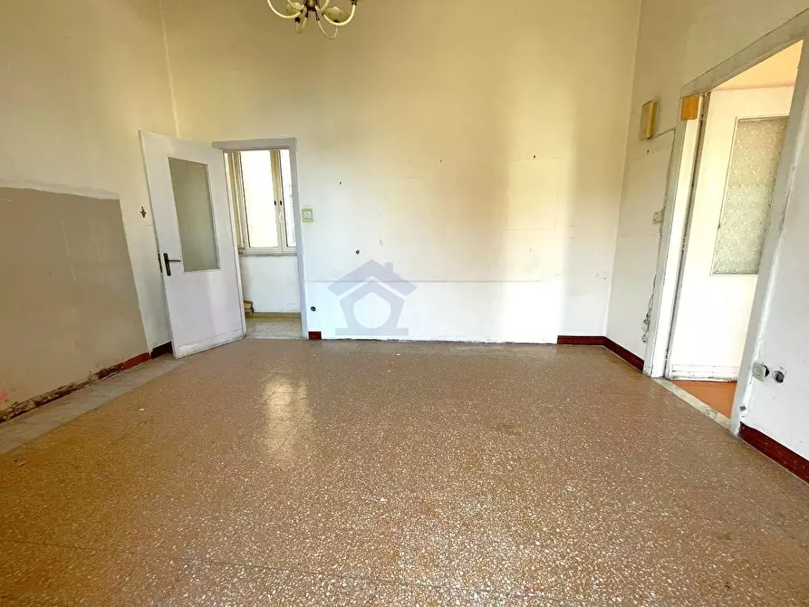 Immagine 10 di Appartamento in vendita  in corso umberto I a Torre Annunziata