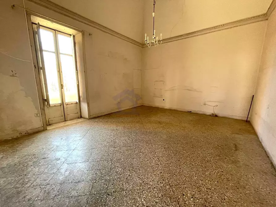 Immagine 14 di Appartamento in vendita  in corso umberto I a Torre Annunziata