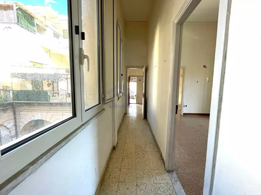 Immagine 19 di Appartamento in vendita  in corso umberto I a Torre Annunziata