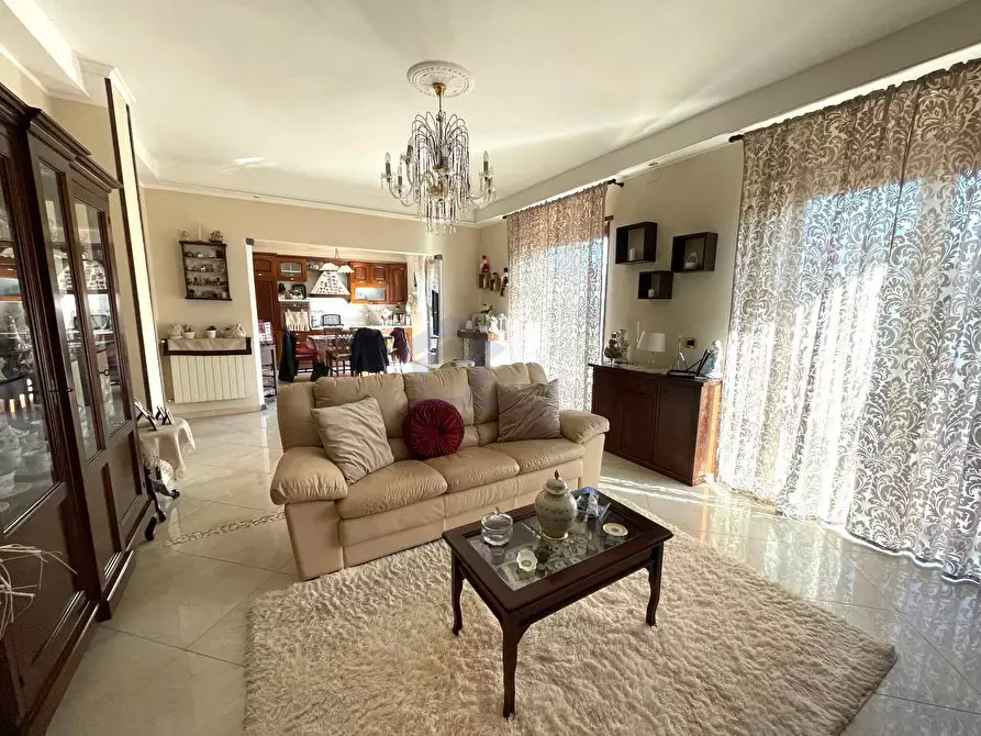 Immagine 11 di Appartamento in vendita  in largo fabbrica d'armi a Torre Annunziata