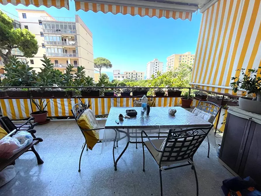 Immagine 4 di Appartamento in vendita  in via gambardella a Torre Annunziata