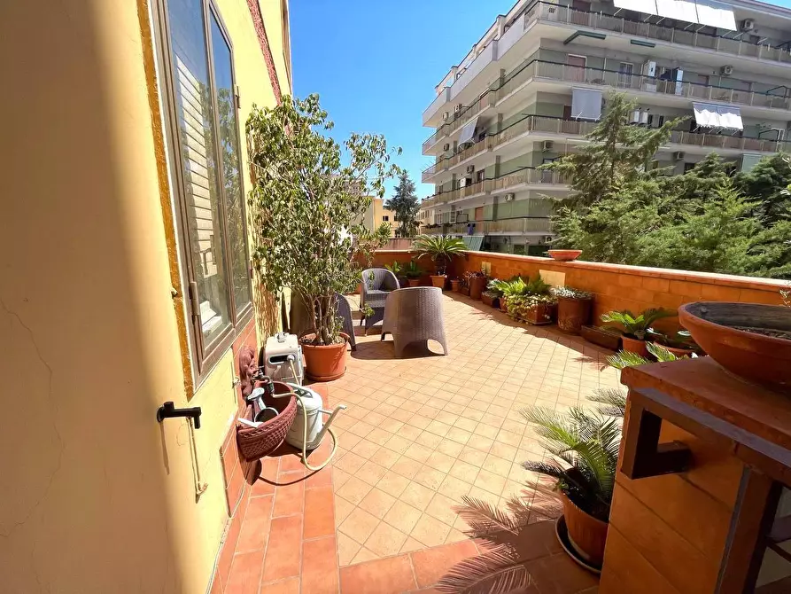 Immagine 8 di Appartamento in vendita  in via gambardella a Torre Annunziata