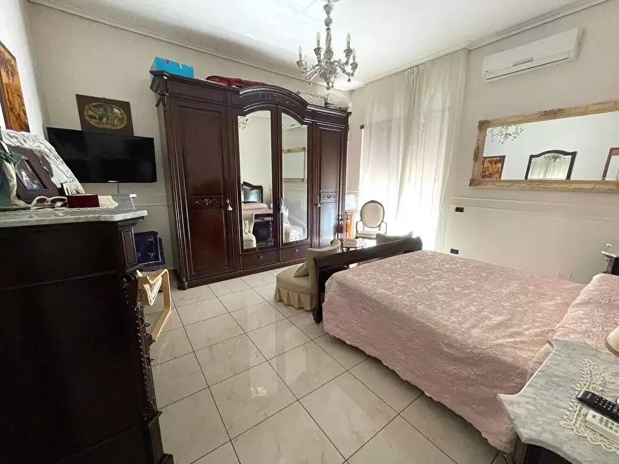 Immagine 18 di Appartamento in vendita  in via gambardella a Torre Annunziata