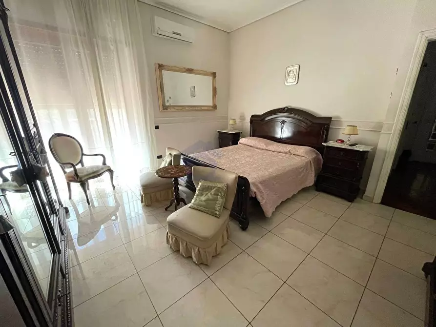 Immagine 19 di Appartamento in vendita  in via gambardella a Torre Annunziata