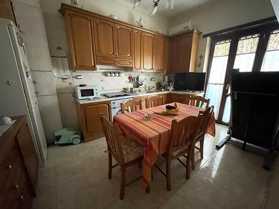 Immagine 20 di Appartamento in vendita  in via gambardella a Torre Annunziata